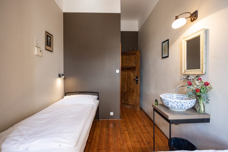 SirTobys-Sapporo-013